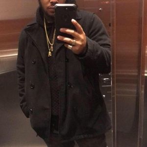 Meet your Posher, Julian